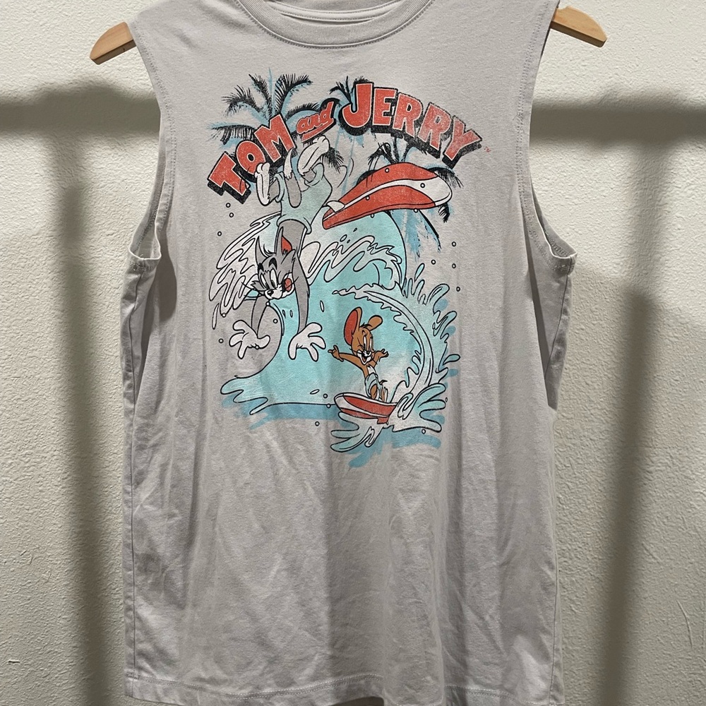 Tom and Jerry Graphic Sleeveless Shirt - Gray